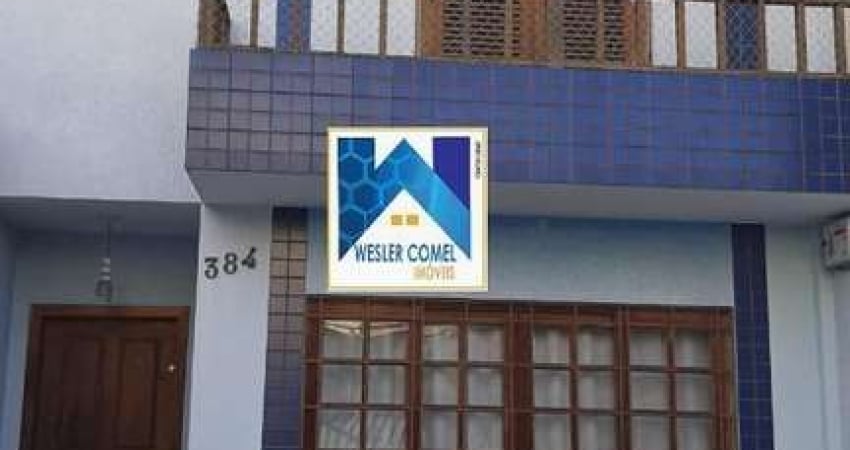 Sobrado para locação no bairro Alto Ipiranga, localizado na cidade de Mogi das Cruzes / SP.