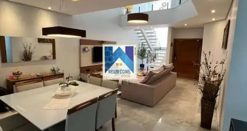 Área Construída com 225,00 m², Área do Terreno com 500,00 m².  Valor do Imóvel R$ 1.750.000,00, IPTU R$ 700,00