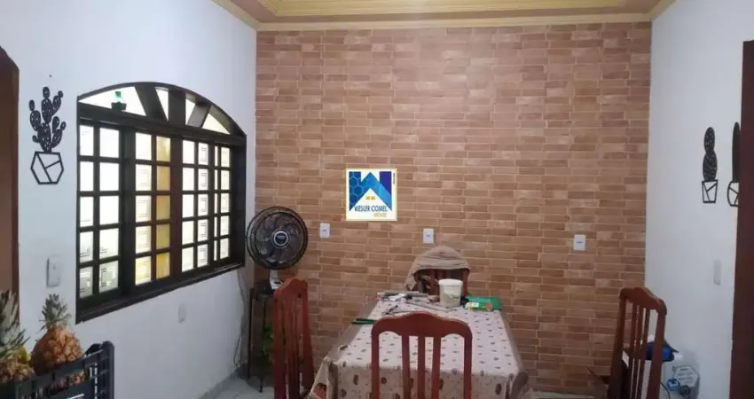 Linda casa térrea, construída com excelente estrutura e preparada para ampliação em sobrado, ideal para quem busca conforto, espaço e praticidade no dia a dia. o imóvel conta com 2