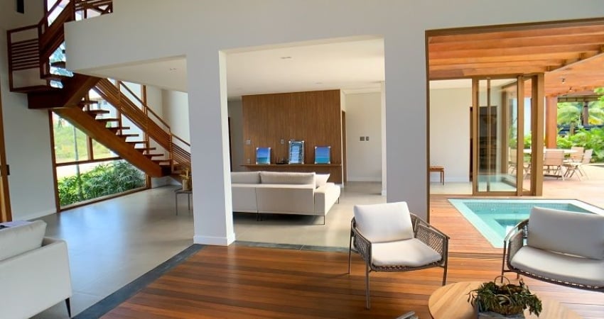 Casa com 5 quartos à venda na Rodovia BA-099, 000, Praia do Forte, Mata de São João