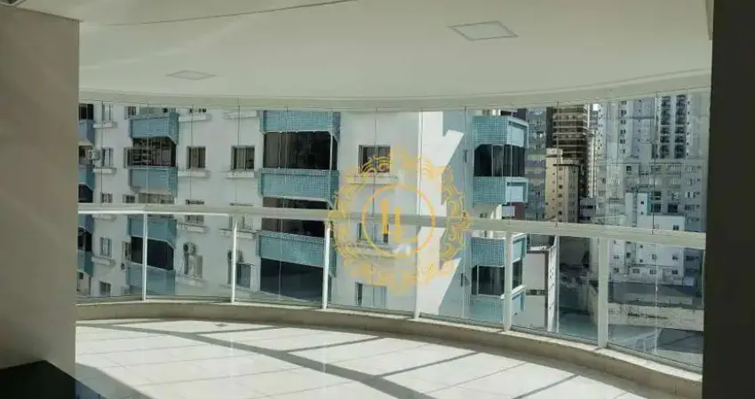Apartamento na quadra do mar em Balneário Camboriú -SC