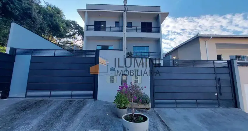 Sobrado com 3 quartos, Jardim Maristela, Atibaia - R$ 800 mil, Cod: 2568