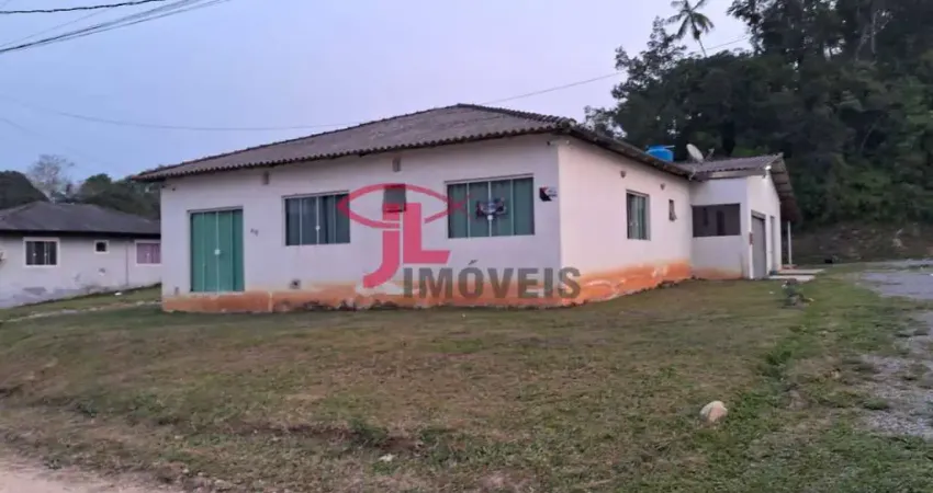 Chácara 8.000m² com casa 230m² no bairro barigui antonina paraná