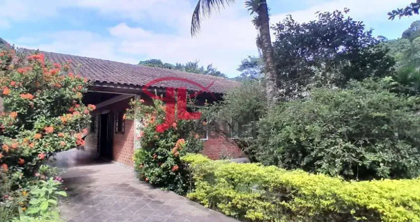 342 casa rústica e segura + piscina, em rua fechada - antonina pr