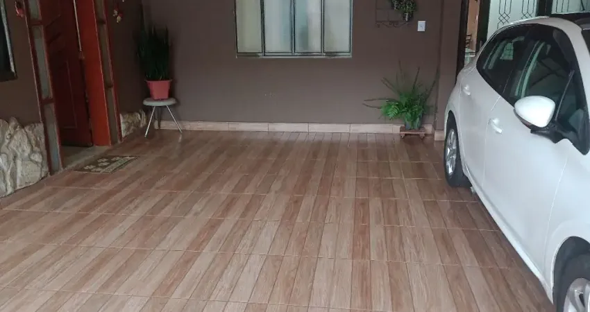 Ótima casa no JD Procópio