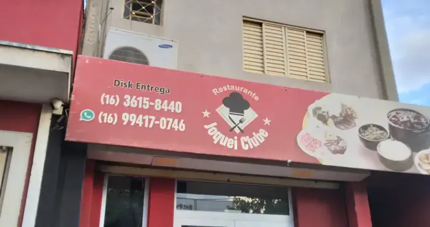 Casa comercial à venda no Jardim Jóquei Clube, Ribeirão Preto