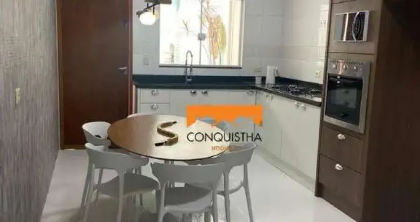 Sobrado com 3 dormitórios à venda, 138 m² por R$ 729.000,00 - Vila Pires - Santo André/SP