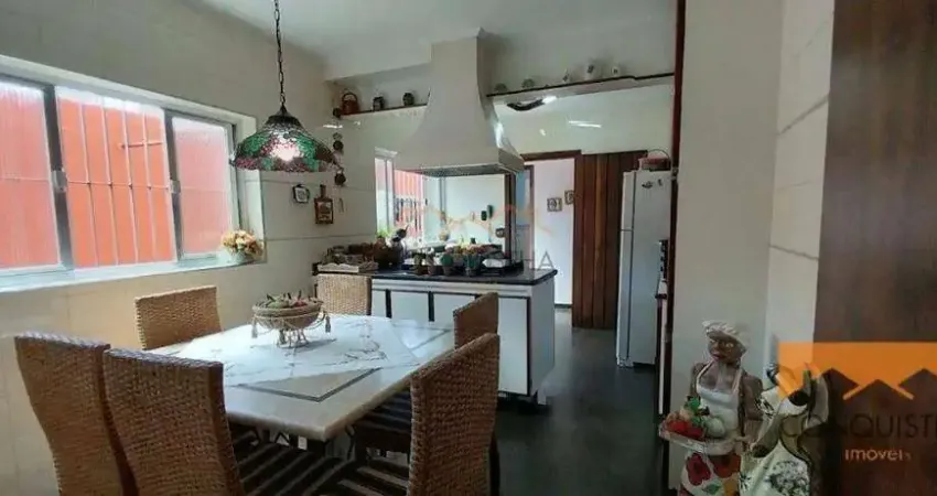 Sobrado com 3 dormitórios à venda, 150 m² por R$ 899.000,00 - Vila Vivaldi - São Bernardo do Campo/SP