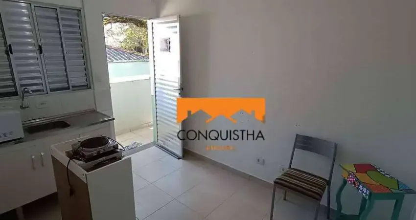 Kitnet com 1 dormitório para alugar, 13 m² por R$ 900,00/ano - Jardim Hollywood - São Bernardo do Campo/SP