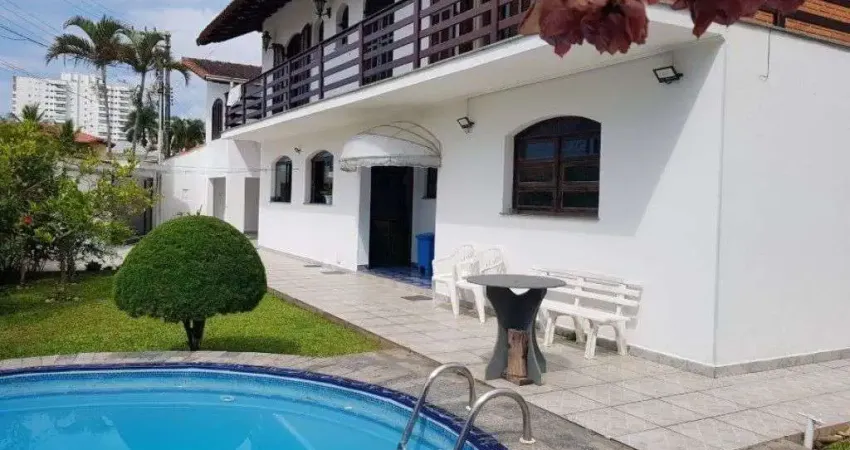 Casa à Venda em Flórida, Praia Grande - SP