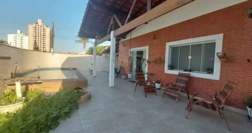 Casa com 4 quartos à venda no Balneário Flórida, Praia Grande 