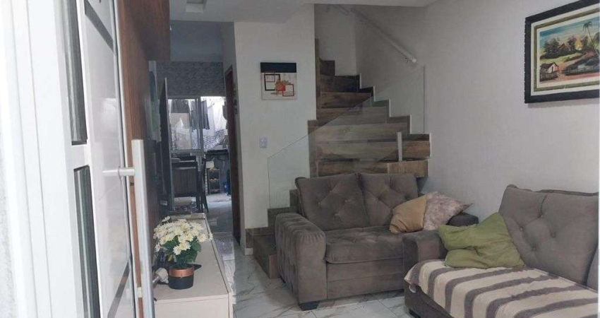 LINDO SOBRADO EM CONSOMÍNIO, COM 2 DORMS NA OCIAN EM PRAIA GRANDE