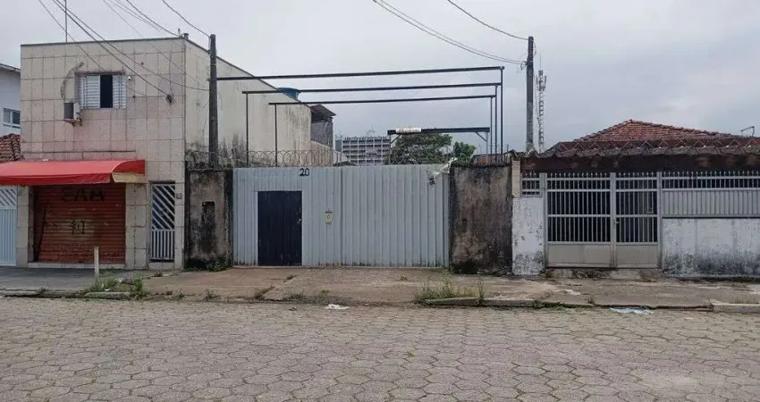 Terreno à venda no Parque Bitaru, São Vicente 