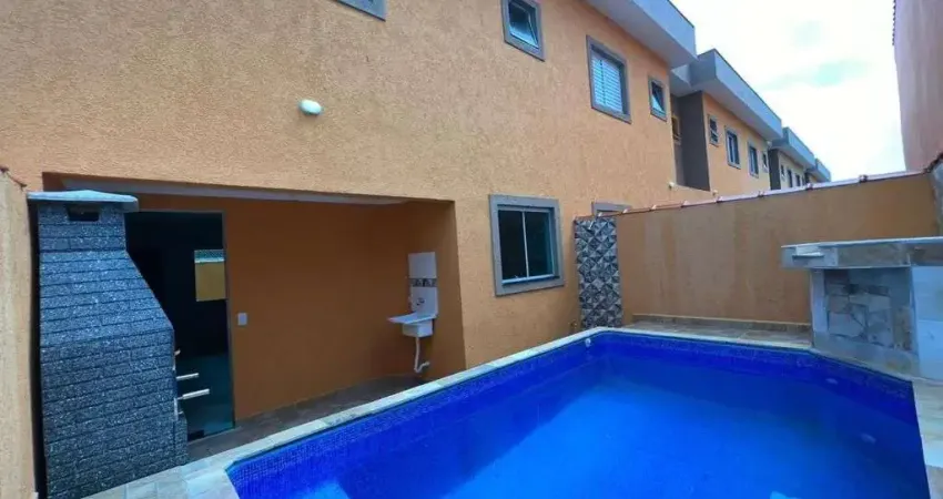 Sobrado em condominio fechado no Cibratel II em Itanhaém!