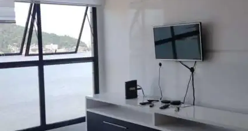 LINDO APARTAMENTO FRENTE E VISTA MAR EM SÃO VICENTE!