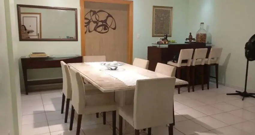 BELÍSSIMO APARTAMENTO 3 SUÍTES NO ITARARÉ EM SÃO VICENTE