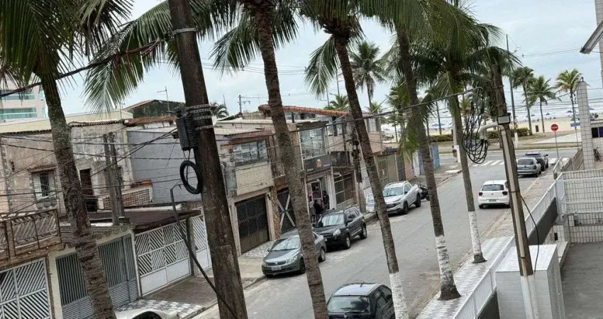 Seu lugar no litoral: conforto, vista e lazer a 50 metros do mar da V. Mirim