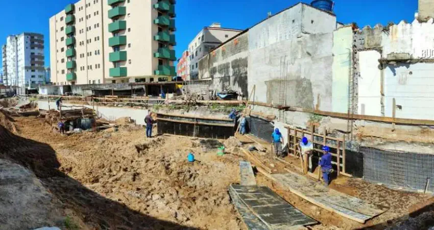 Novo. Funcional. Seu Refúgio a 400 Metros do Mar, bairro Mirim, $180.000