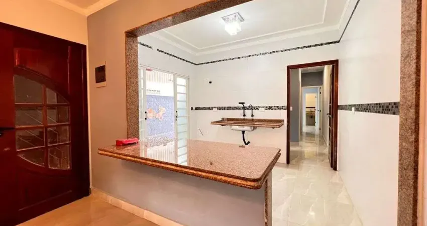 Casa Geminada à Venda – 2 Dorms (1 Suíte) | Área Gourmet | R$ 550.000