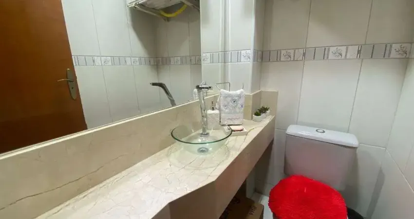 Apto na aviação, 127m², 3 dorm, 1 suíte, sacada envidraçada e churrasqueira