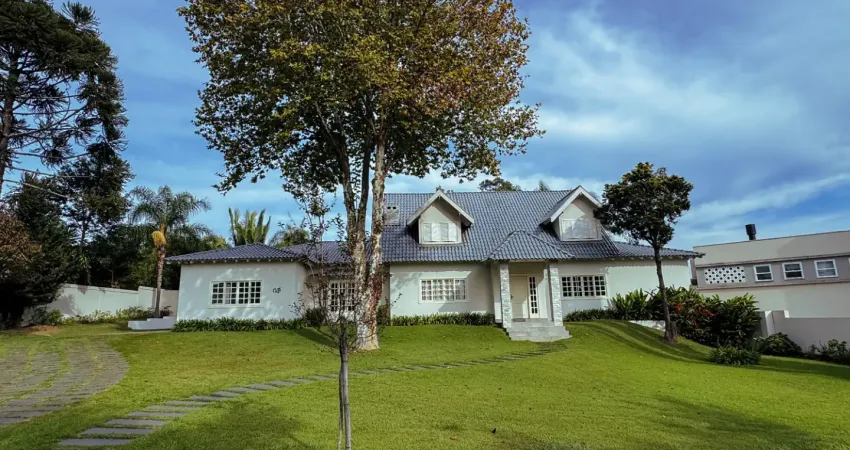 Casa no Condomínio Estância Bomtempo - Lote com 2.600 metros