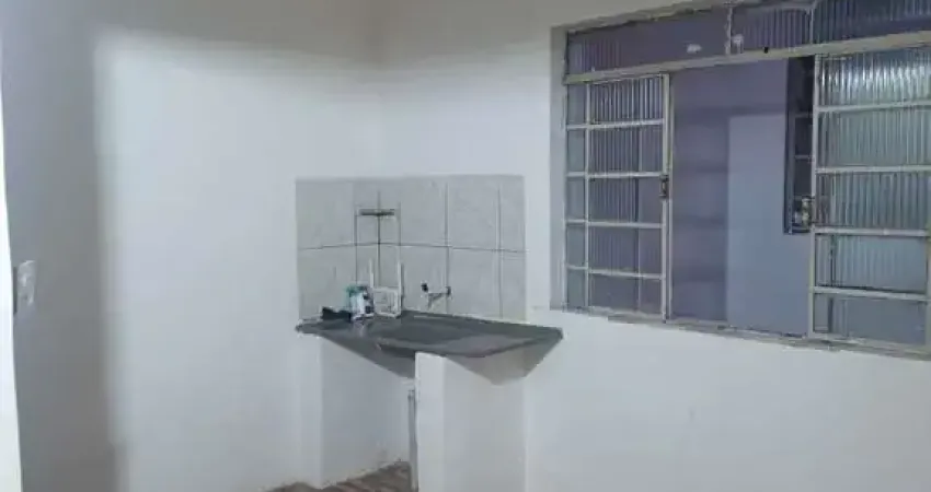 Casa com 1 quarto para alugar na Rua Guaracy, Jardim Paulista, Guarulhos