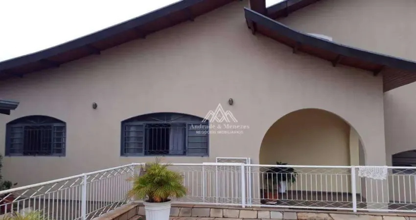 Sobrado com 3 dormitórios à venda, 330 m² por R$ 850.000,00 - Parque dos Bandeirantes - Ribeirão Preto/SP