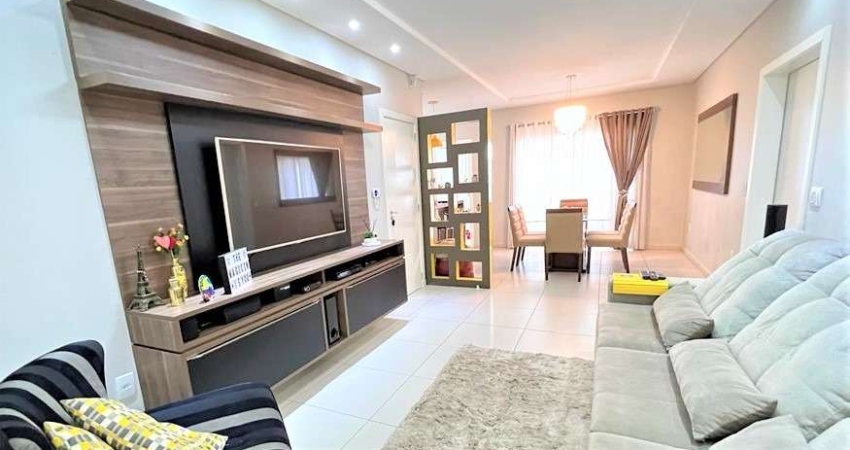 Casa com 3 quartos à venda na Rodolfo Wischral Neto, 50, Vila Lalau, Jaraguá do Sul