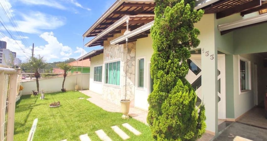 Casa com 3 quartos à venda na Rua Vergílio Satler, Jaraguá 99, Jaraguá do Sul