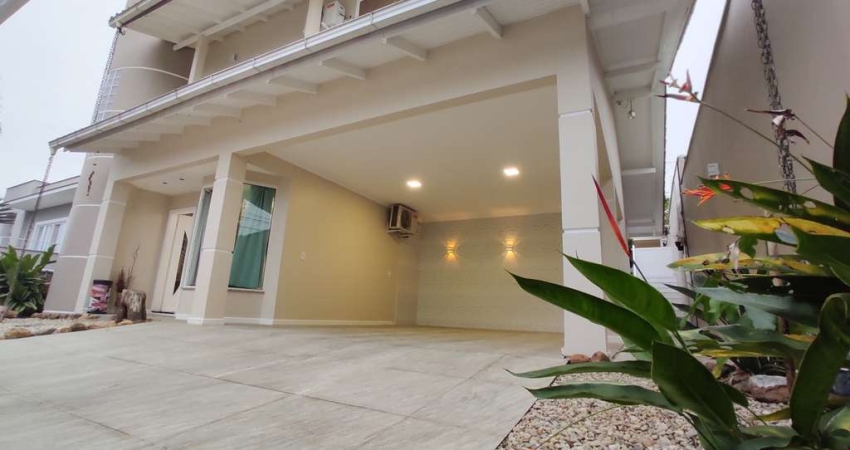 Casa com 5 quartos à venda na Rua Luiz Gonzaga Ayroso, Jaraguá Esquerdo, Jaraguá do Sul