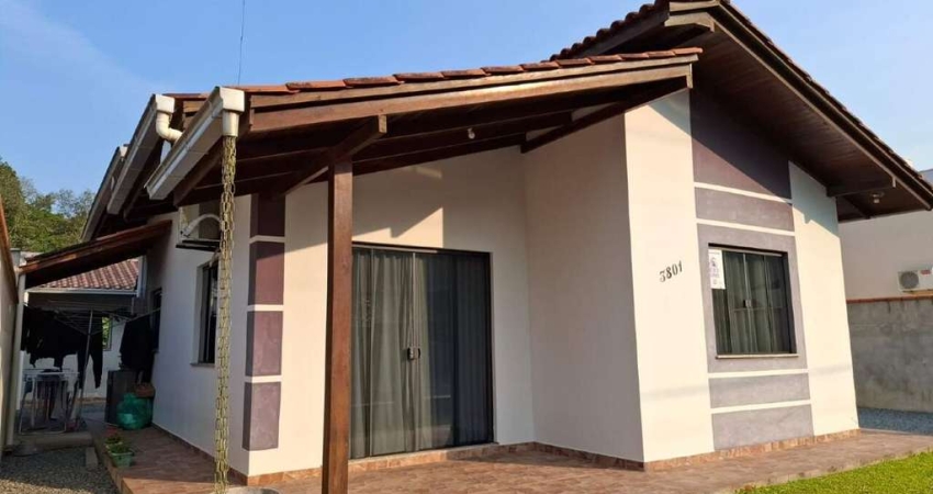 Casa com 3 quartos à venda na Rua Eugenio Müller, Rio da Luz, Jaraguá do Sul
