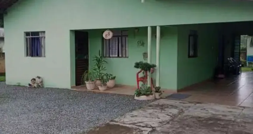 Casa à Venda, 121m² àrea privativa - 3 quartos - Três Rios do Norte