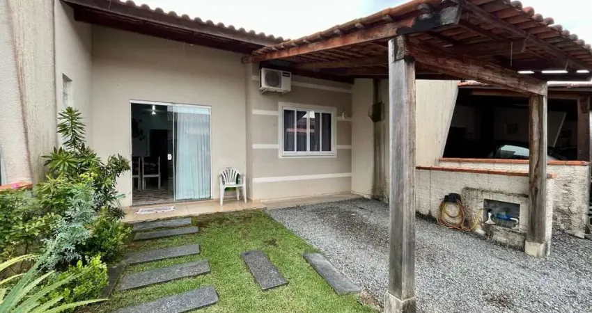 Geminado à Venda em Jaraguá do Sul com 2 quartos - Escolinha