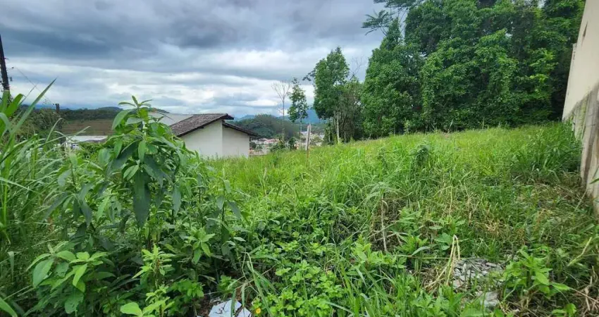 Terreno à venda no São Luís, Jaraguá do Sul 