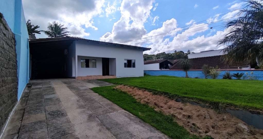 Casa com 4 quartos à venda na Rua José Narloch, Tifa Martins, Jaraguá do Sul