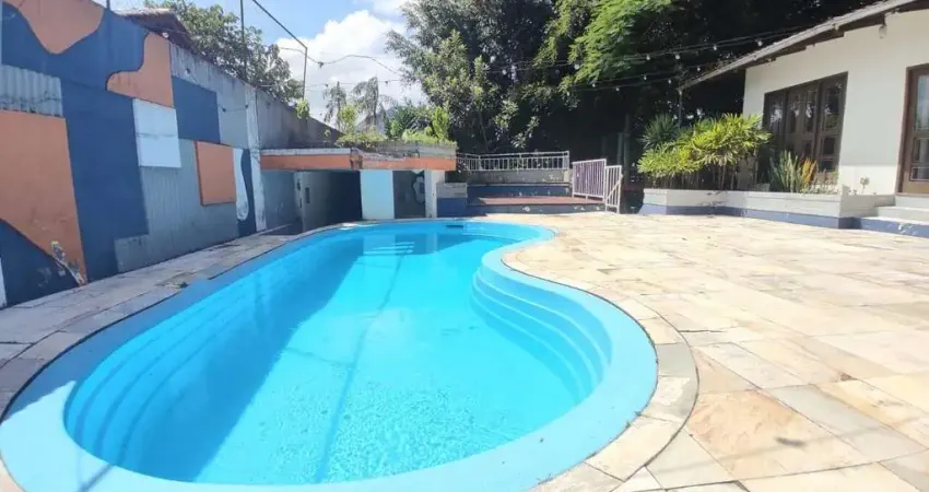 Imóvel Residencial/Comercial com 5 dormitórios à Venda na Ilha da Figueira
