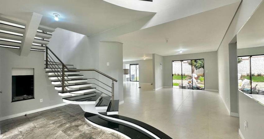 Casa com 3 quartos à venda na Rua Heini Behling, Vila Nova, Jaraguá do Sul