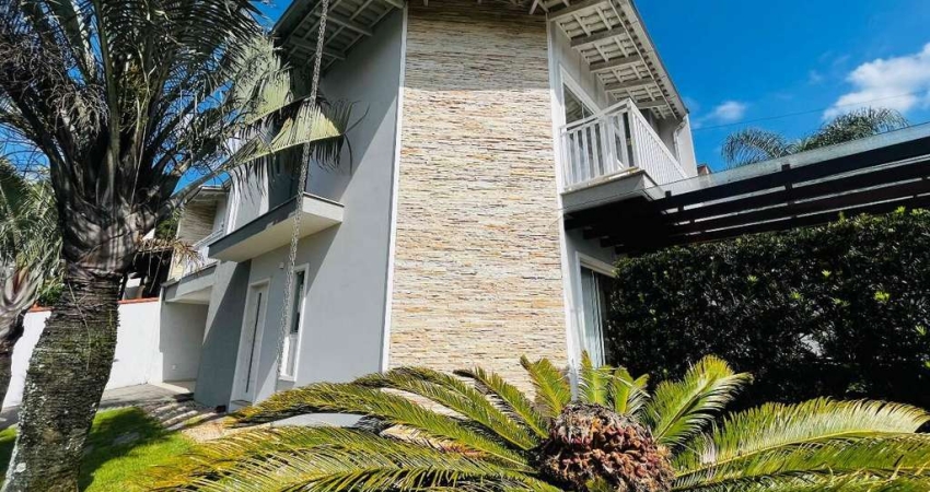 Casa à venda com 3 dormitórios sendo 1 suíte, no bairro Amizade - Jaraguá do Sul