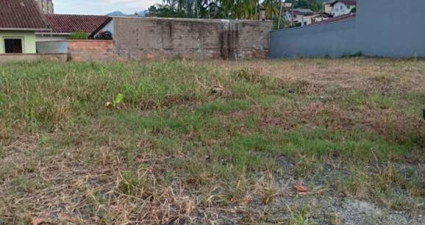Terreno à venda na Rua Bertoldo Hort, Rau, Jaraguá do Sul