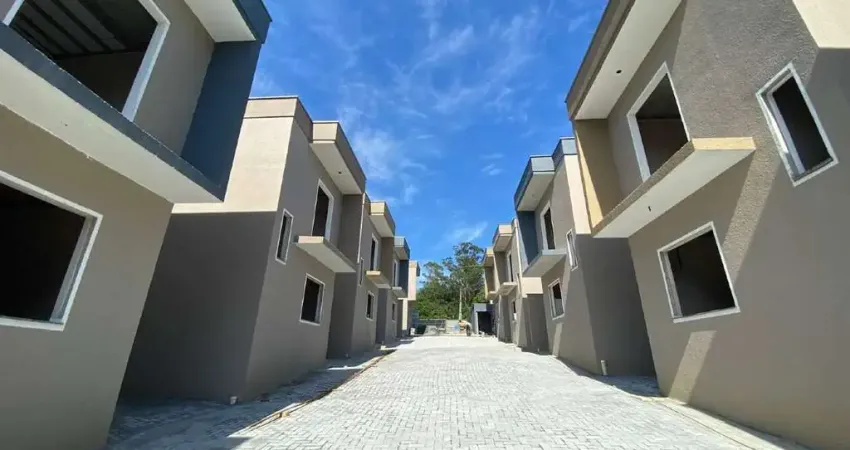 Geminado à Venda em Jaraguá do Sul com 2 Suítes - Bairro Vila Lenzi