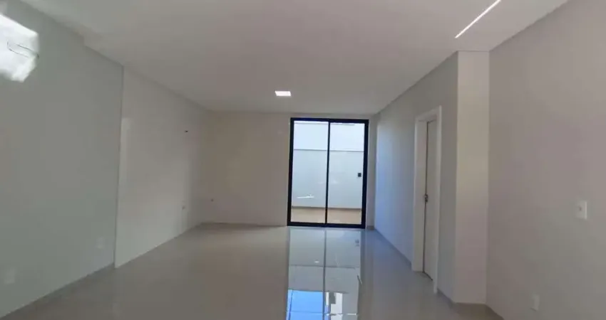 Geminado com 3 quartos, 1 suíte, em três rios do norte – jaraguá do sul