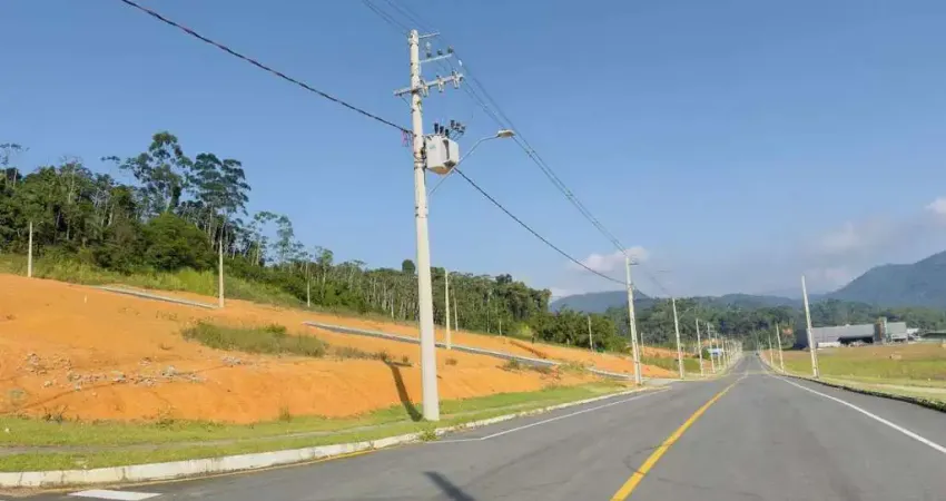 Terreno à venda no Rio Cerro I, Jaraguá do Sul 