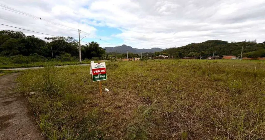 Terreno residencial de esquina com 412,64 m² à venda em rio da luz, jaraguá do sul – financiamento disponível