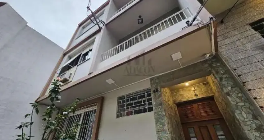 Apartamento com 3 quartos à venda na Rua Tomaz Flores, 55, Independência, Porto Alegre