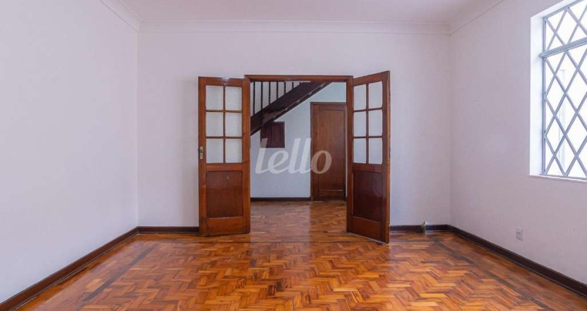 Casa comercial com 6 salas para alugar na Rua Madre de Deus, --, Mooca, São Paulo