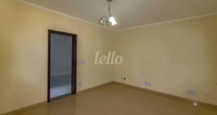 Casa com 2 quartos para alugar na Rua Piraçununga, --, Vila Bertioga, São Paulo
