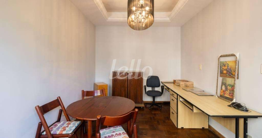 Apartamento com 1 quarto para alugar na Praça da República, --, República, São Paulo