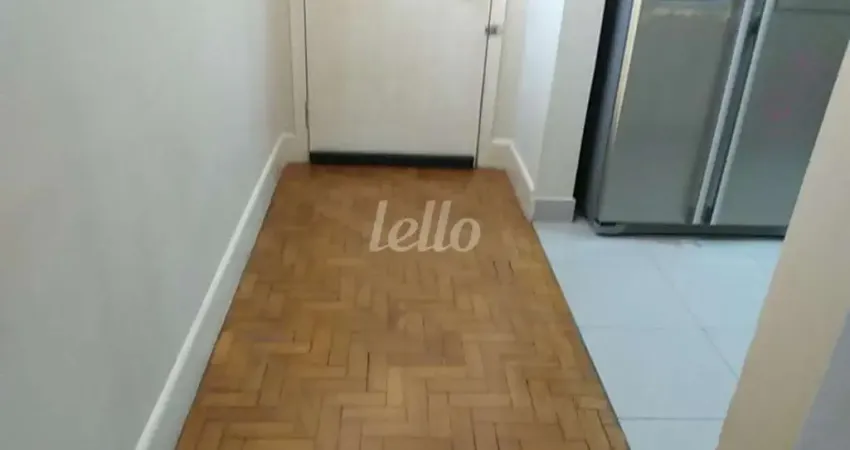 Apartamento com 2 quartos para alugar na Avenida Paes de Barros, --, Mooca, São Paulo