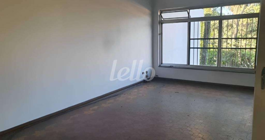 Casa comercial com 1 sala para alugar na Praça Domingos Barbosa, --, Vila Canero, São Paulo