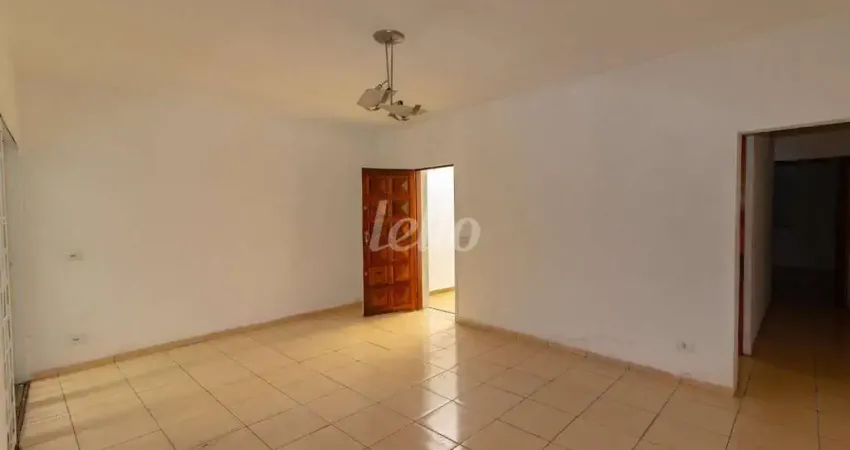 Casa comercial com 1 sala para alugar na Rua Tuiuti, --, Tatuapé, São Paulo